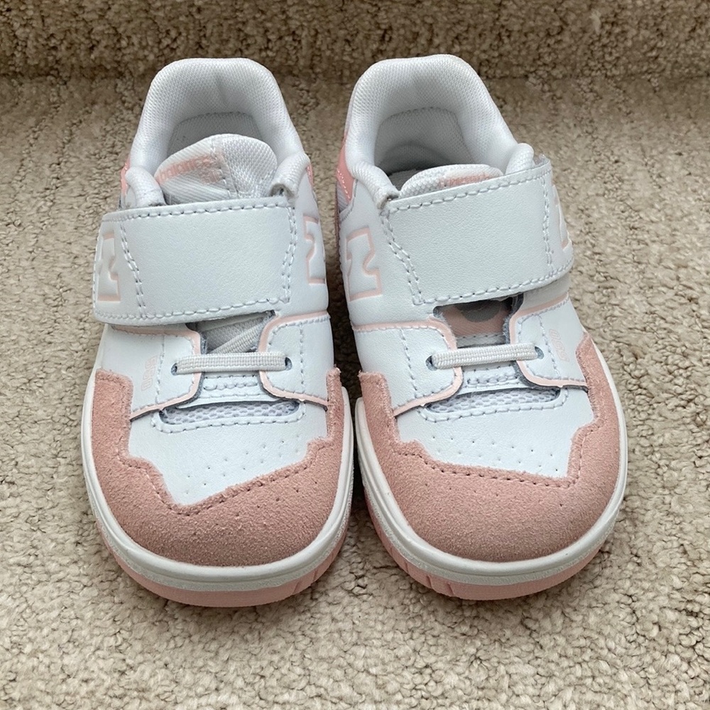 New Balance Pink and White 550 Sneakers Infant Size 5.5 EUC